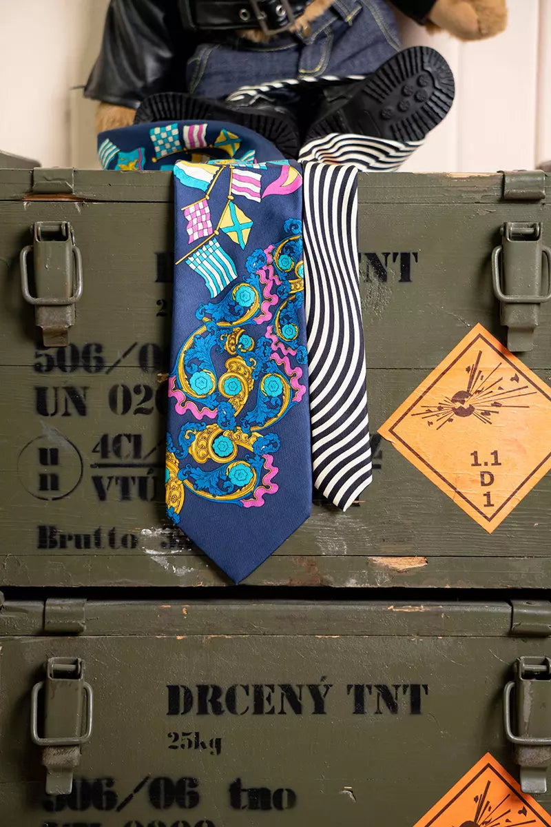 Gianni Versate Flags Tie
