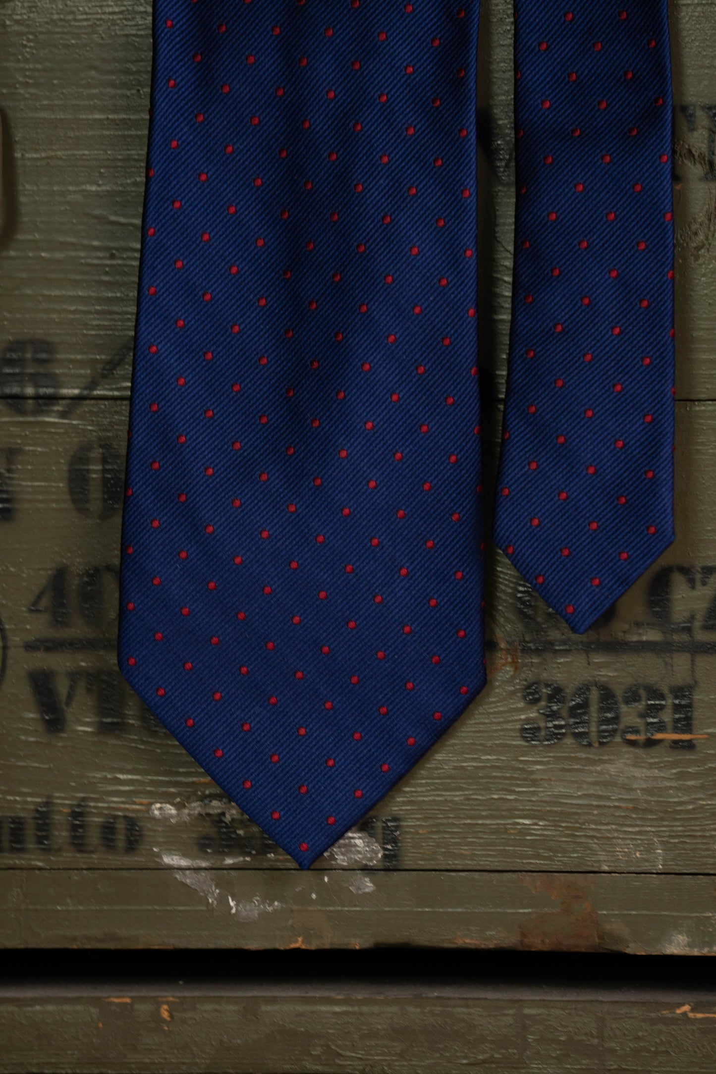 Cravatta E.Marinella Blu Scura Pois Rossi