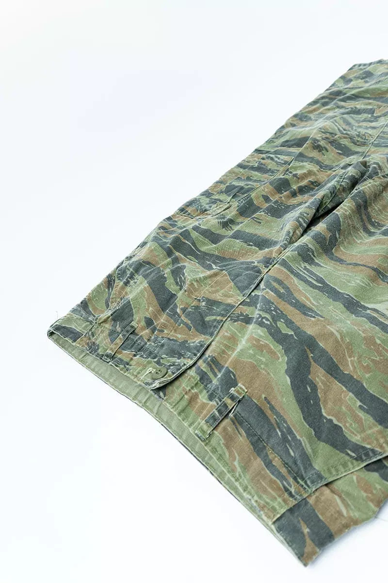 Tyger Camoflage Cargo Pants "M"