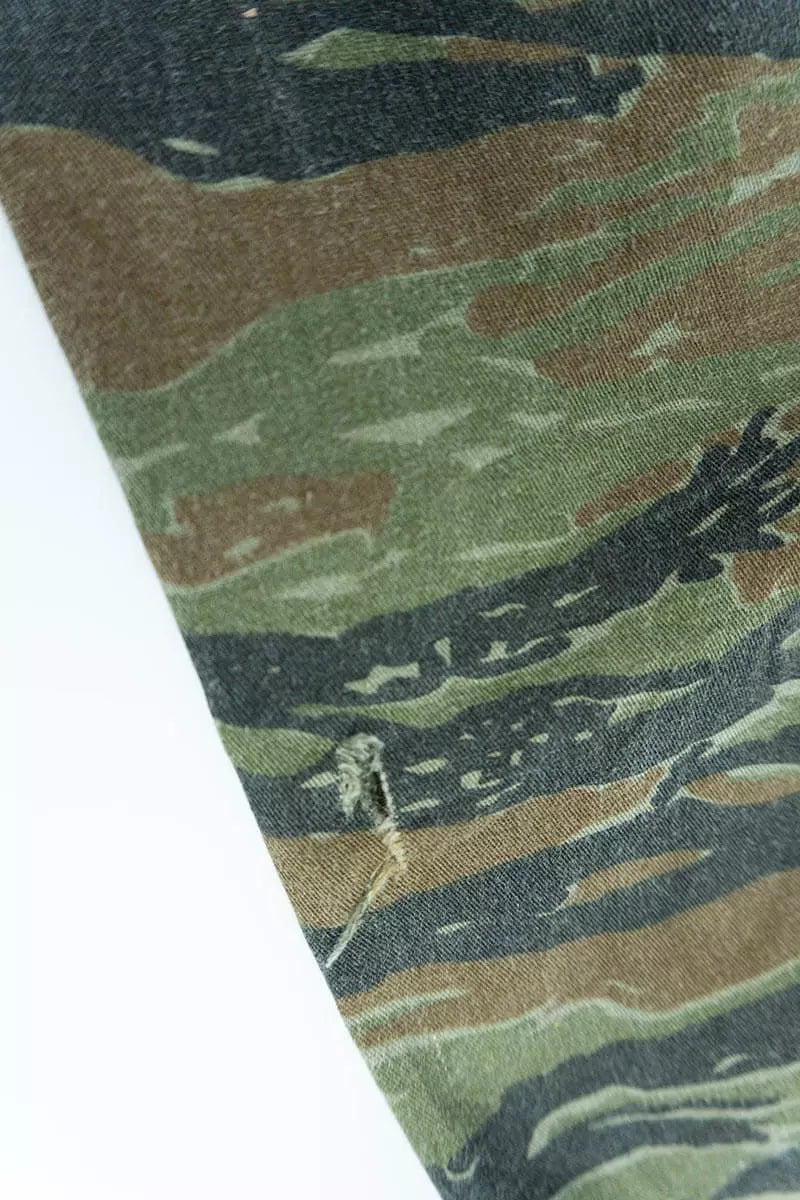 Tyger Camoflage Cargo Pants "M"