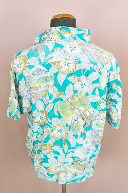 Go Barefoot Hawaiian Shirt "M"