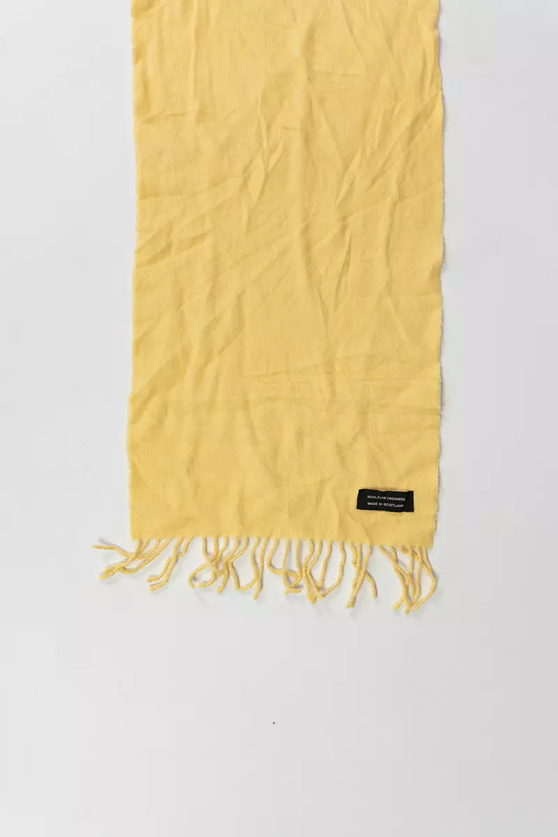 Sciarpa in cashmere fatta in Scozia