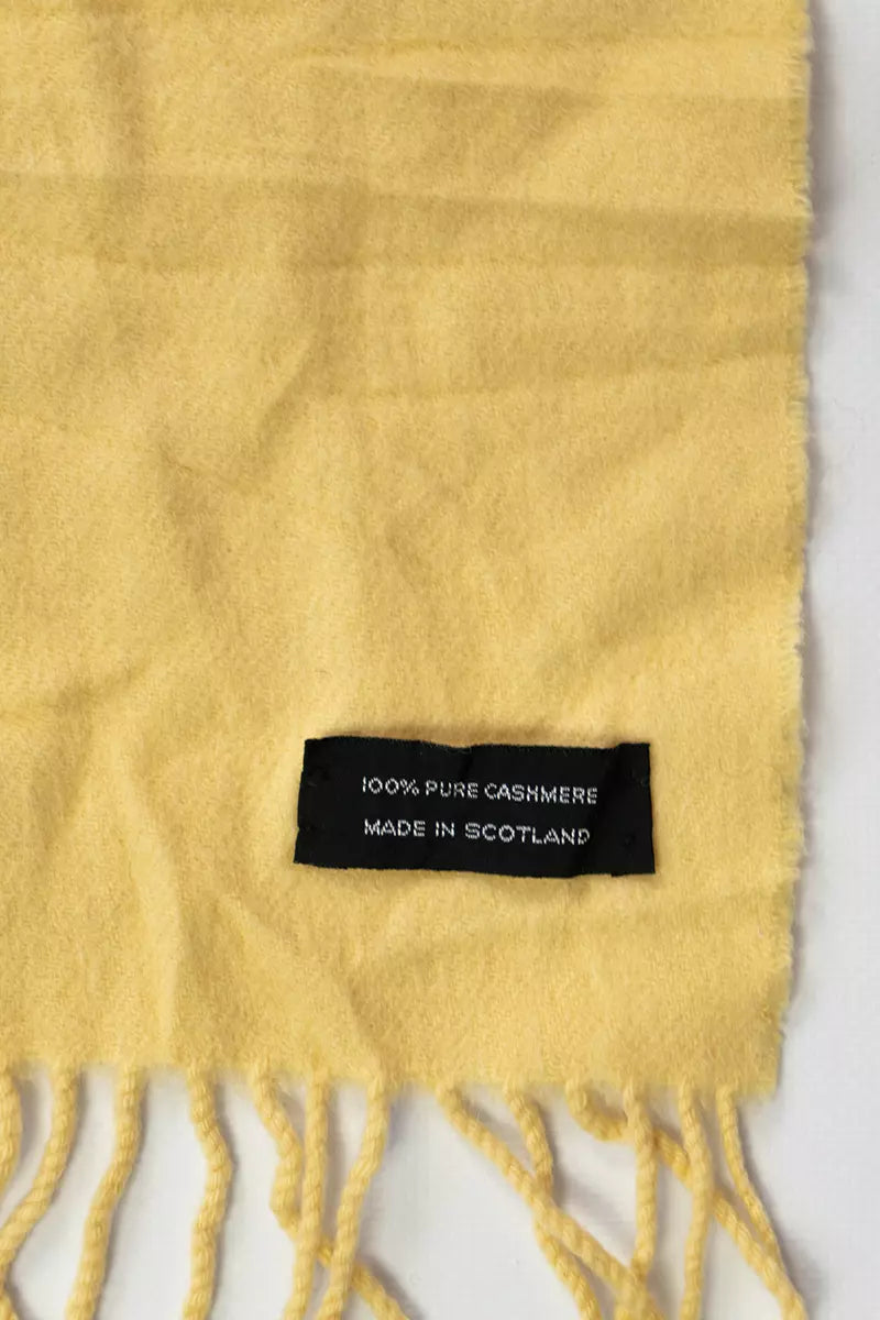 Sciarpa in cashmere fatta in Scozia