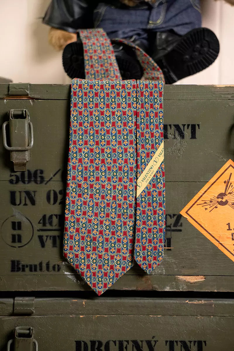Valentino tie