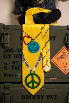 Cravatta Moschino