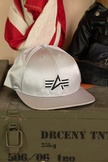 DeadStock Cappello Alpha Industries Made in USA One Size