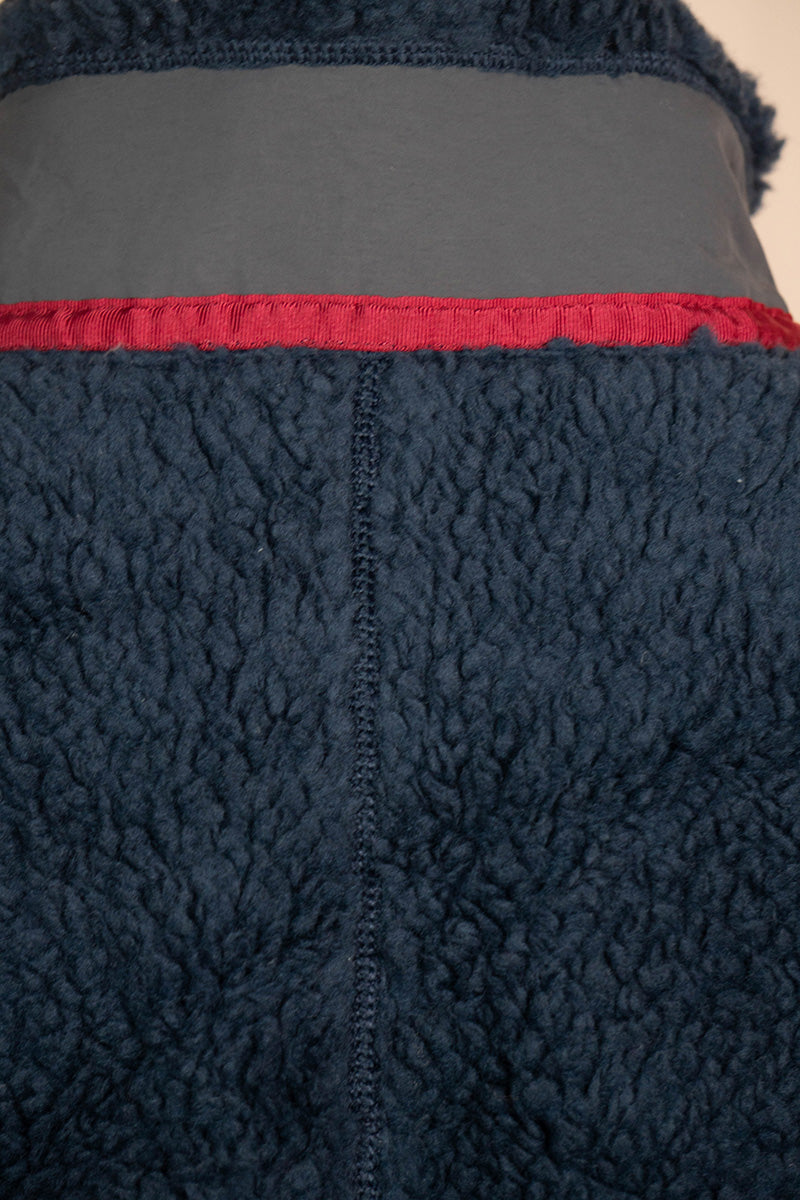 Dark Blue Patagonia Bear Fleece "XL"