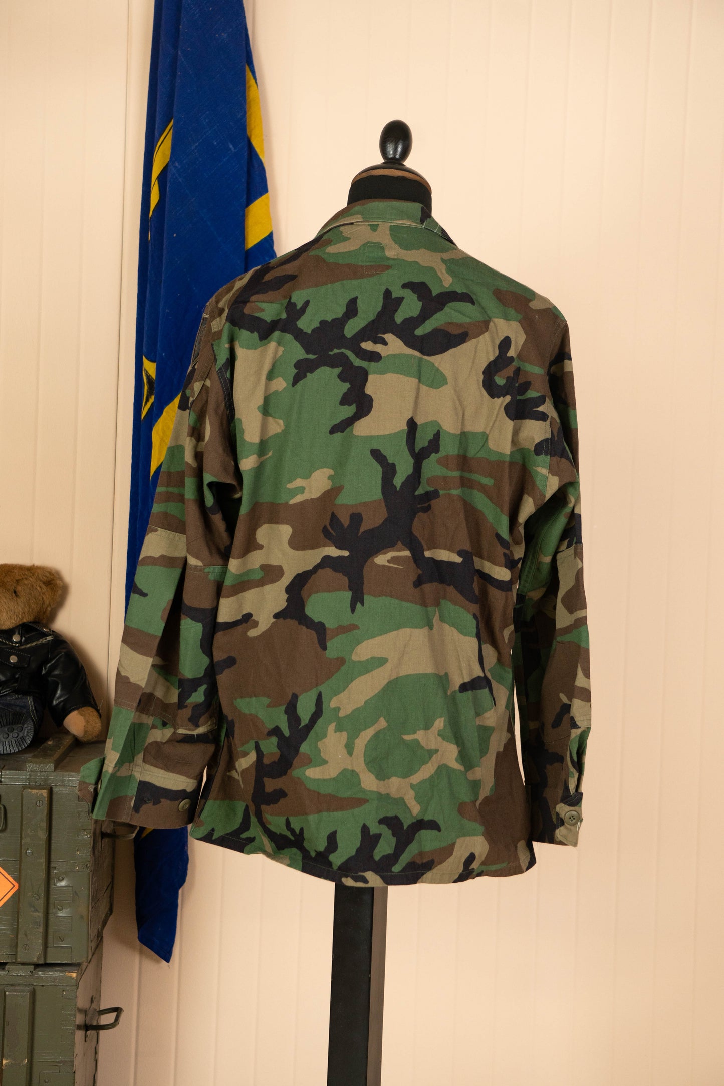 1999 US Army Woodland BDU Shirt - L Regular