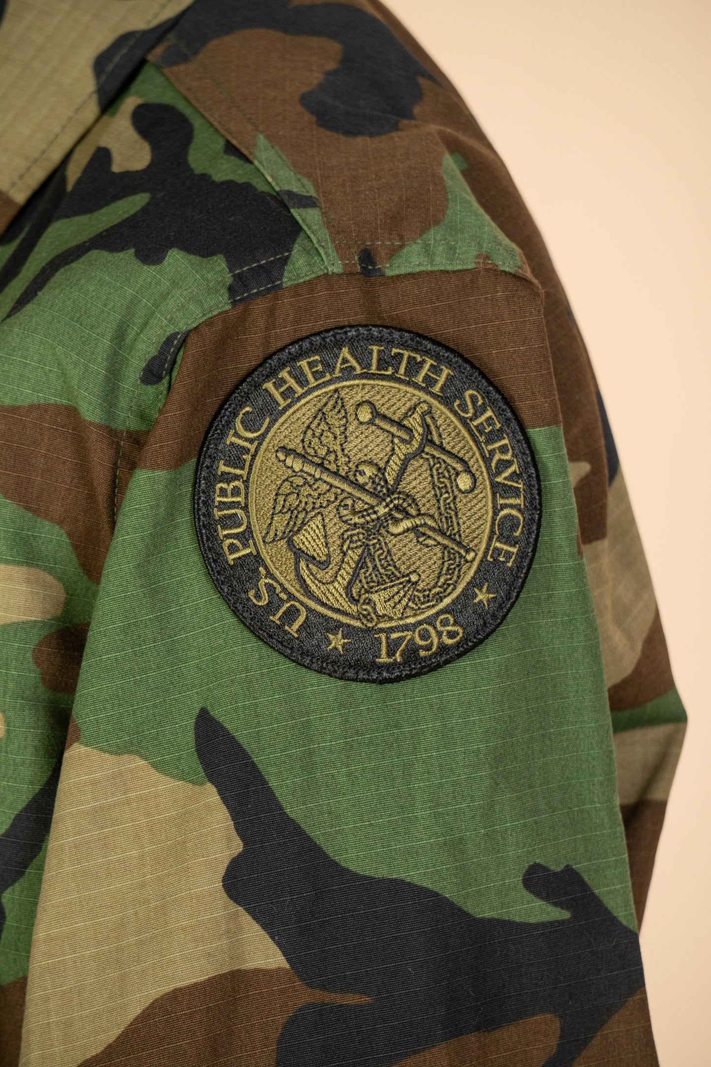 2000 US Army Woodland Combat Jacket USPHS - "M"