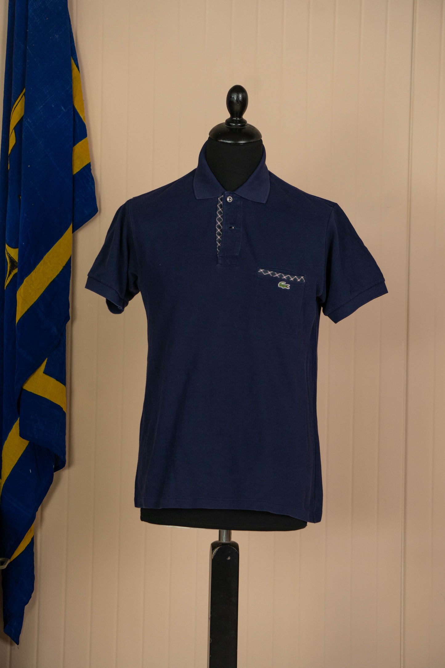 2010 Polo Lacoste maniche Blu scuro con taschino - S