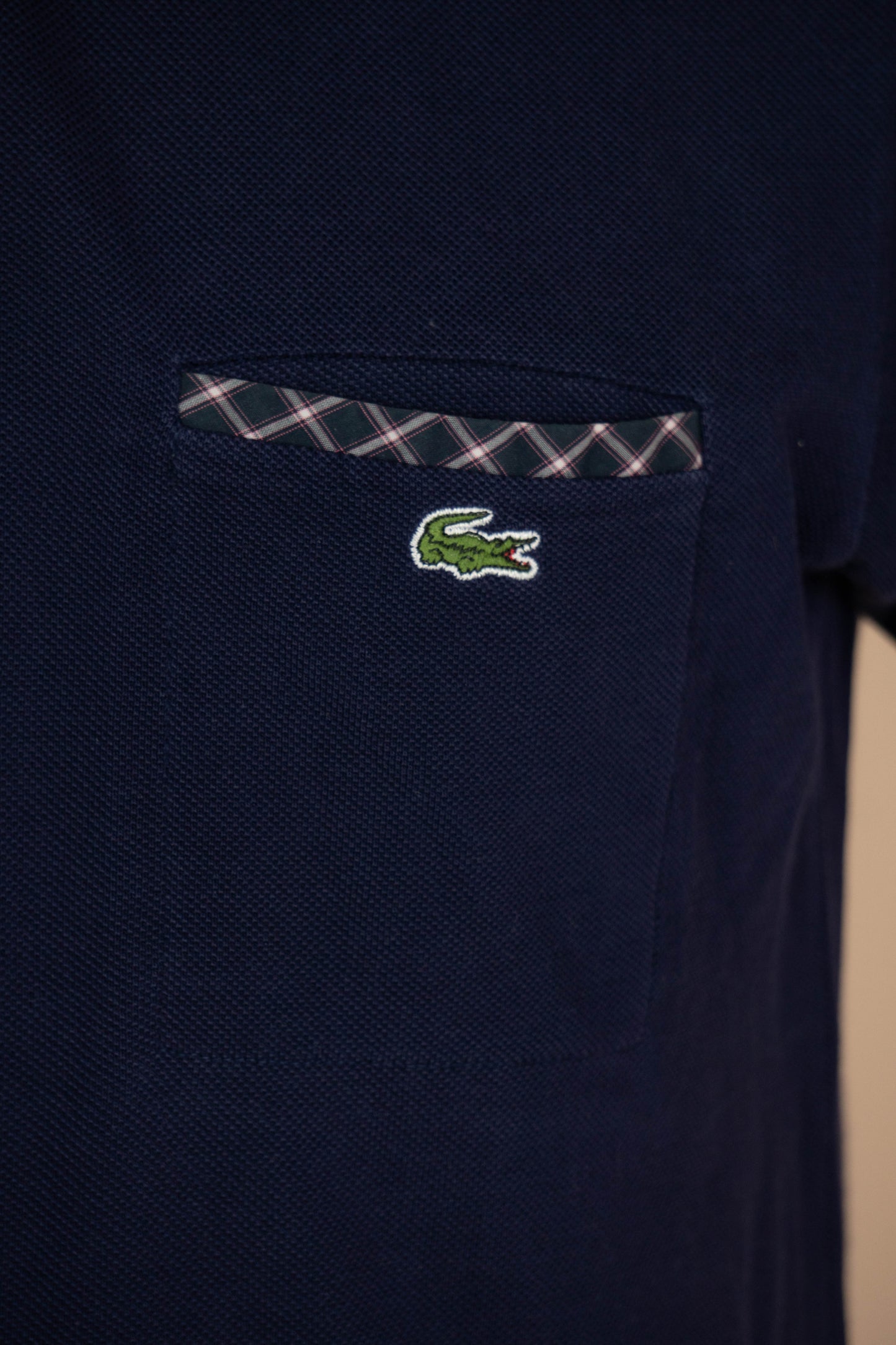 2010 Polo Lacoste maniche Blu scuro con taschino - S
